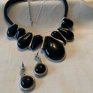 Black & Silver Statement Necklace set